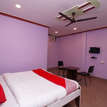 Oyo 31112 Hotel Abhinandan Palace Raipur  Bagian luar foto