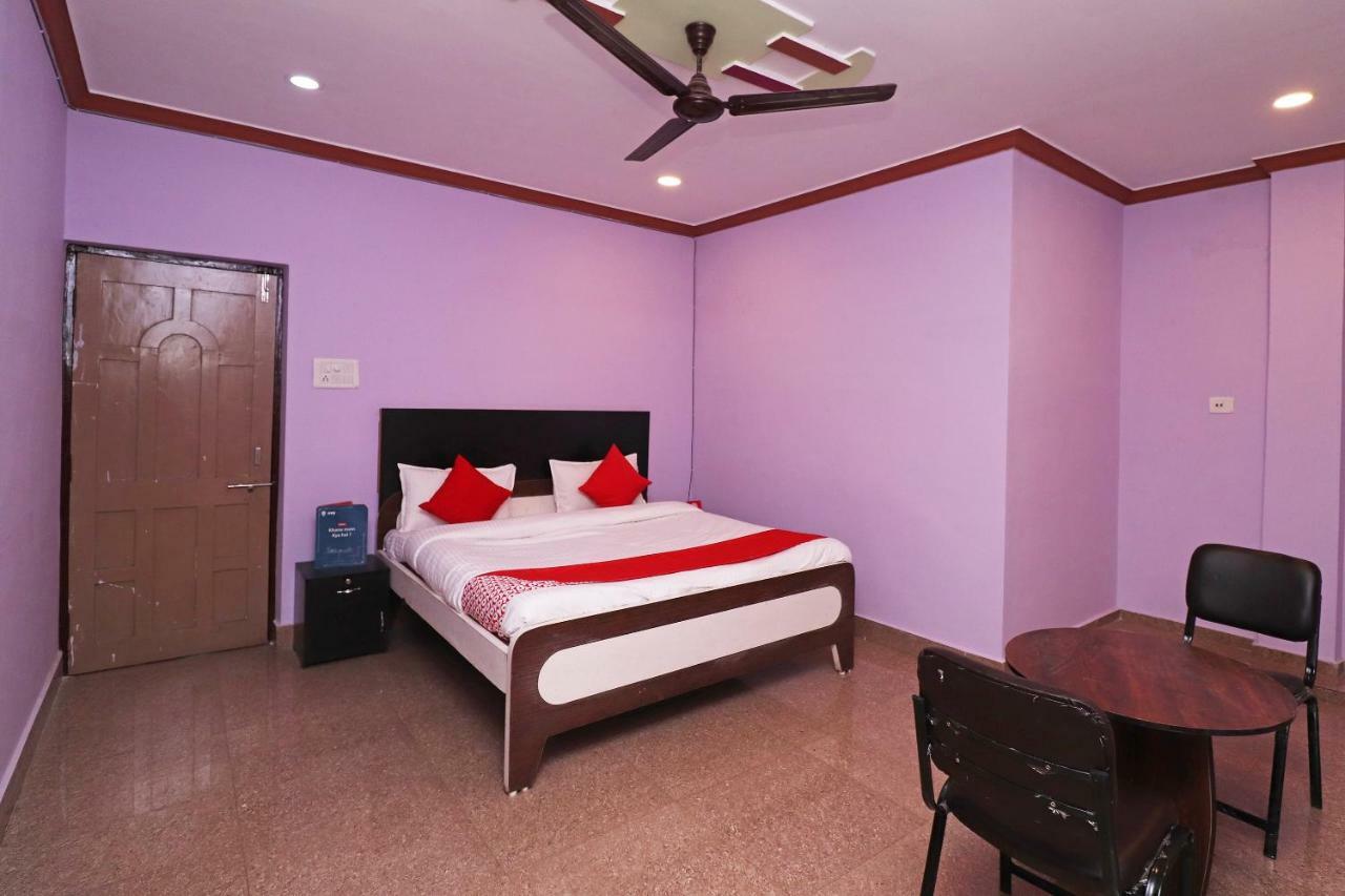 Oyo 31112 Hotel Abhinandan Palace Raipur  Bagian luar foto