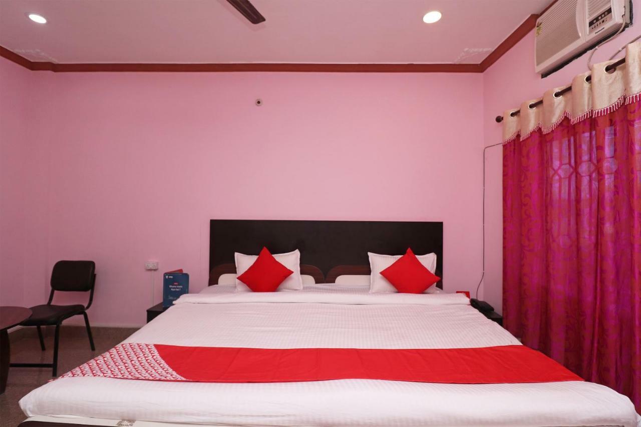 Oyo 31112 Hotel Abhinandan Palace Raipur  Bagian luar foto