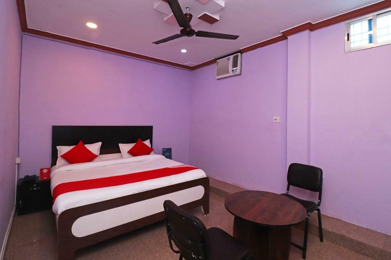 Oyo 31112 Hotel Abhinandan Palace Raipur  Bagian luar foto
