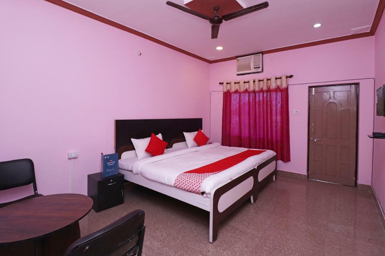 Oyo 31112 Hotel Abhinandan Palace Raipur  Bagian luar foto